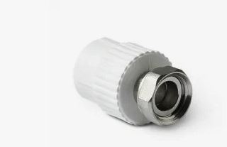 Муфта с накидной гайкой "Россия" - белая (32х1")