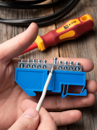 3004d4a0ed418f8a7cc9feed94f584ff