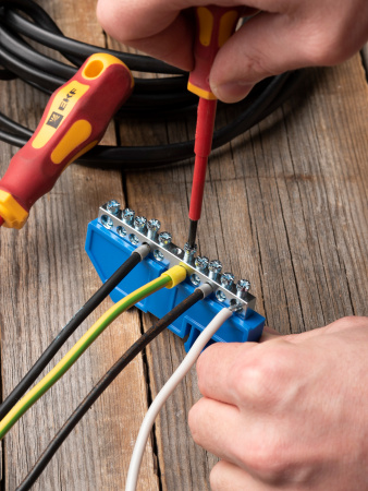 f904b9bc6838e162393f9ede27d90211